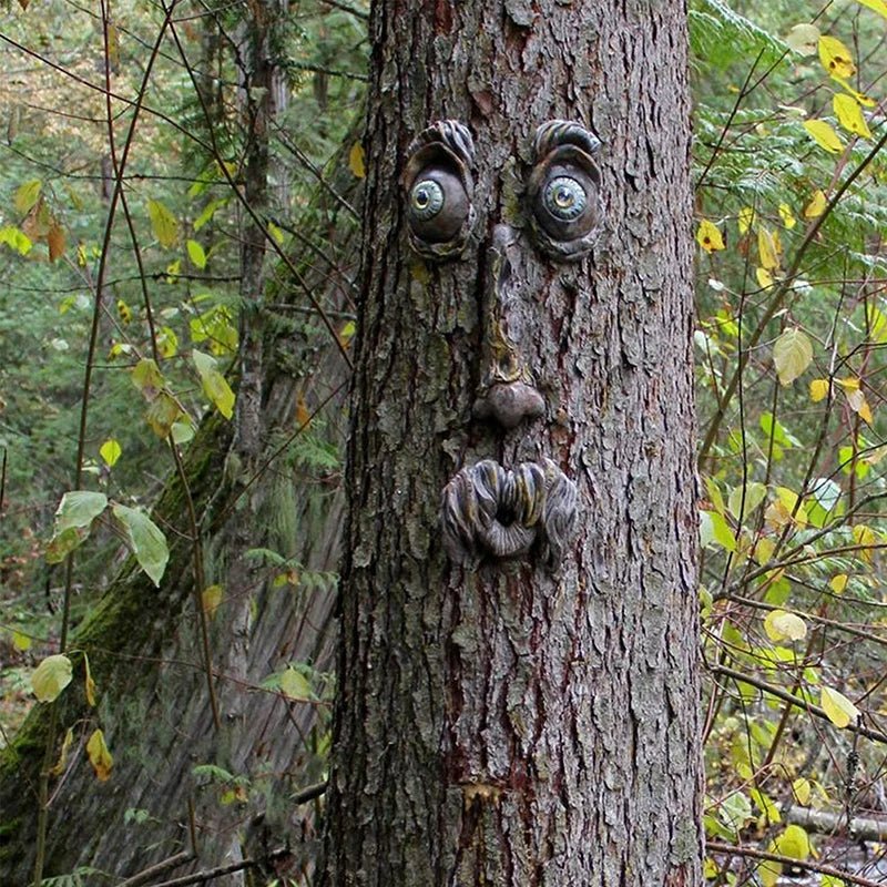 Enchanted Tree Face - Outdoor Tree Amusing Old Man Face Sculpture