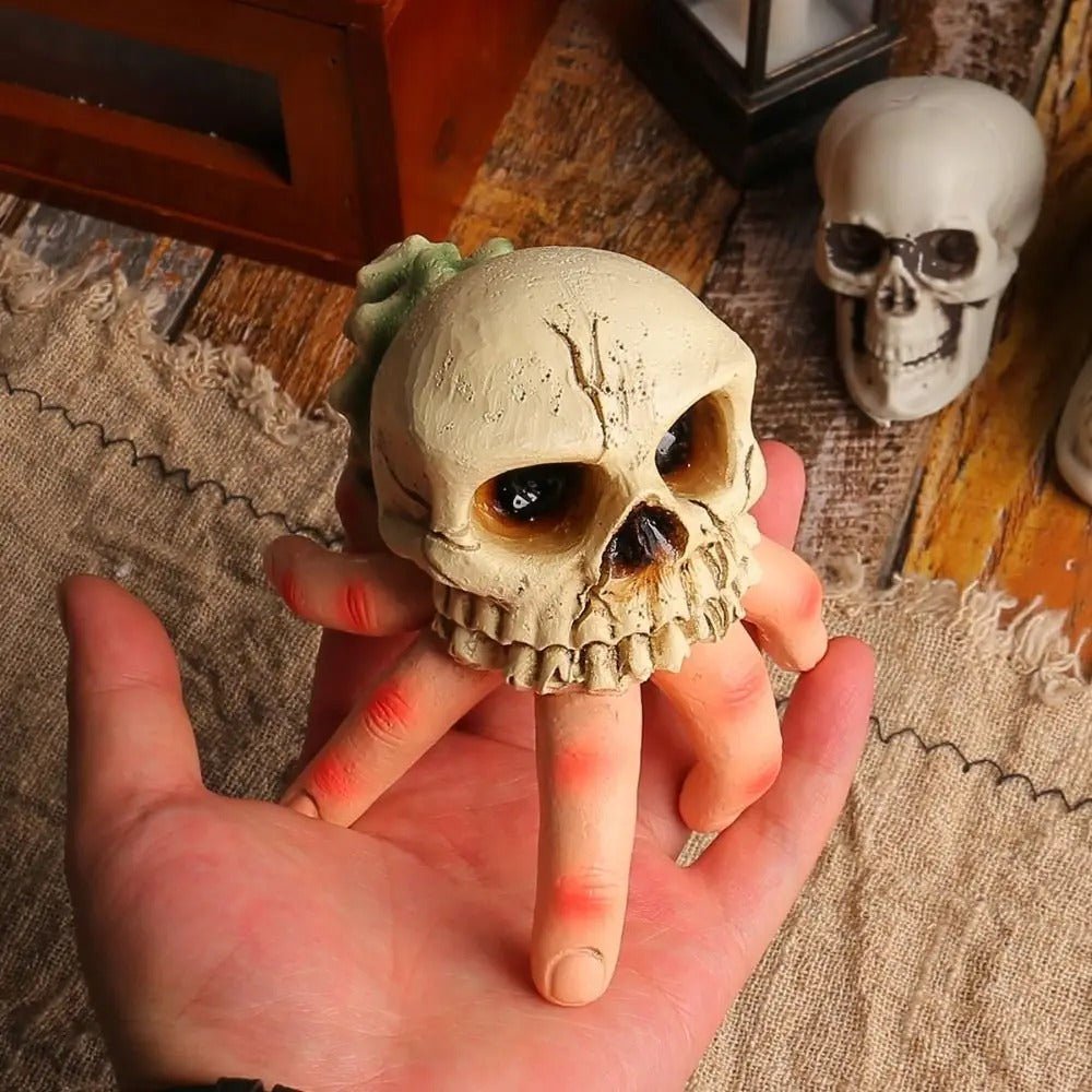 Halloween Skull Simulation Hand - Spooky Horror Garden Resin Ornaments Halloween Skull Hand